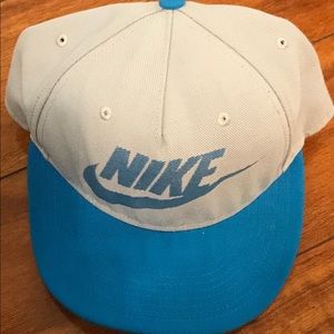 Nike Gray And Blue Snapback Hat